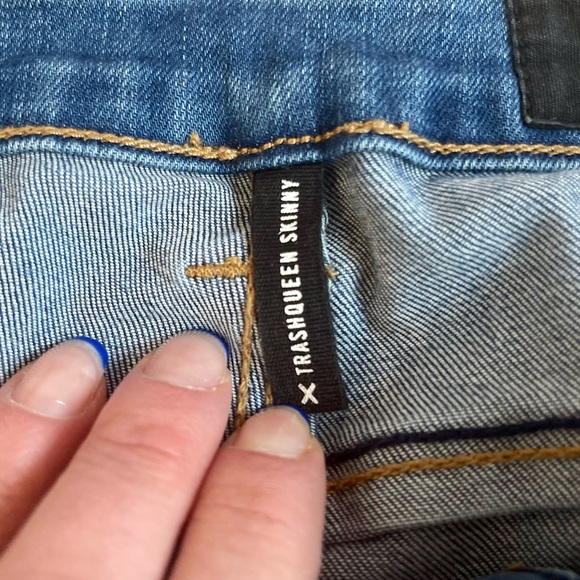 Like New RES Denim Skinny Jean (Sz 27) - Picture 4 of 6